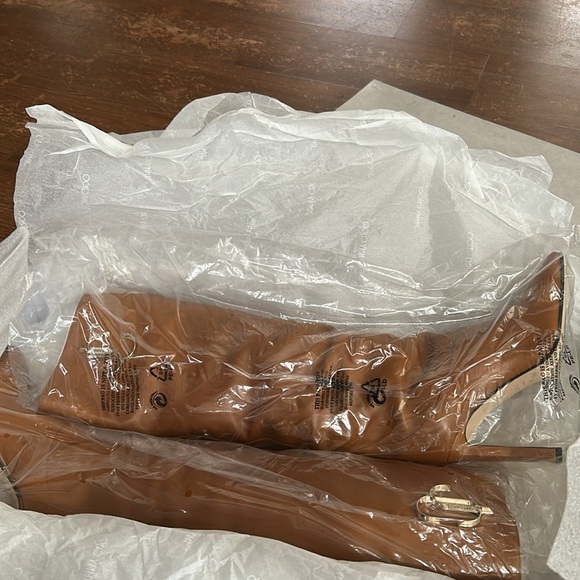 JIMMY CHOO CALF BOOTS - Picture 12 of 15